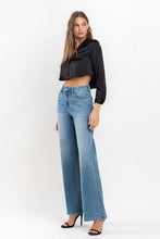 Load image into Gallery viewer, NEW LOOK WIDE LEG JEANS
