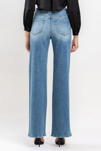 Load image into Gallery viewer, NEW LOOK WIDE LEG JEANS
